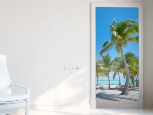 מדבקה לדלת חוף שטוף שמש