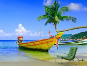 טפט לקיר סירה צהובה