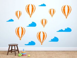 כדורים פורחים בשמיים