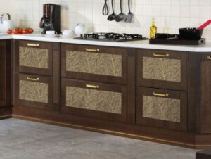 טפט עלים חומים לארונות חומים