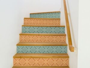 מדבקות למדרגות | מיץ גזר