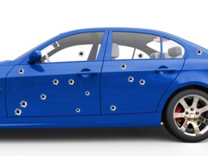 מדבקת יריות לרכב