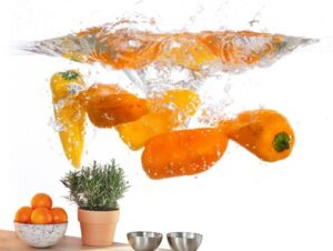 טפט מדבקה | גמבה במים