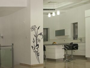 מדבקת קיר | פרח אופנתי