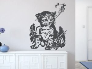 מדבקת החתול הסקרן