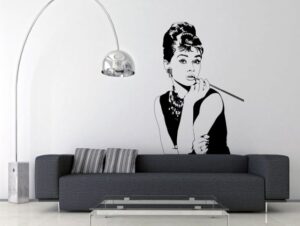 מדבקת קיר אודרי הפבורן