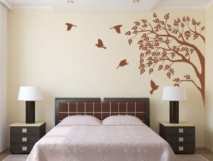 מדבקת קיר | ציפורים מתעופפות מעץ