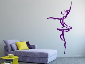 מדבקת בלרינה בתנועה