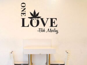 מדבקת קיר one love בוב מארלי