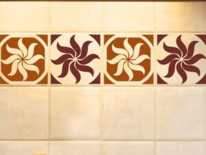 מדבקת אריחים | ספיירל הפוך