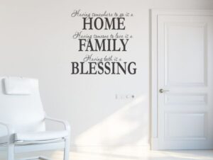 כשיש לך איפה ללכת זה בית .. מדבקה לקיר