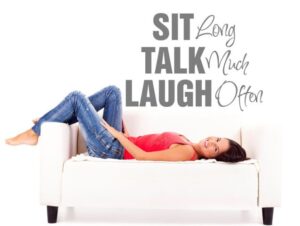 מדבקת קיר טיפוגרפיה של חוקי הבית