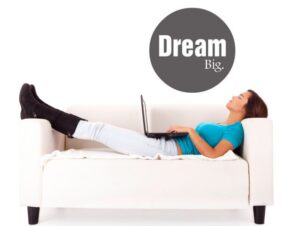 מדבקת קיר תחלום בגדול