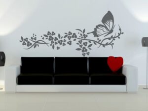 מדבקת קיר | פרפר בפריחה