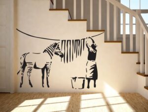 מדבקת קיר אומנות BANKSY ניכוי פסי זברה