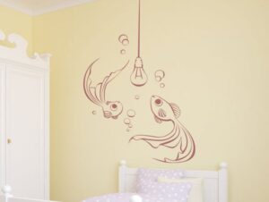 מדבקת קיר | דגים סביב נורה