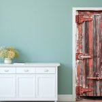 טפט מעוצב לדלת | טפט לדלת | וינטג' אדום