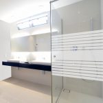 מדבקת קיר | מדבקה לזכוכית | פסים דקים