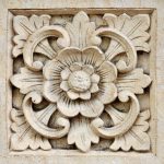 מדבקת קיר | אבן מעוטרת