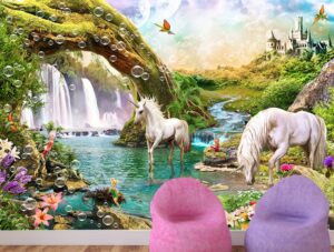 חדי קרן לבנים באגם קסום