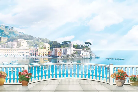 מרפסת יפיפה עם נוף של עיר וים