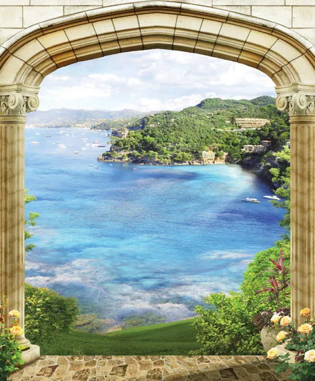 שער מוביל לנוף יפיפה לים