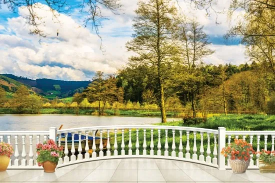 מרפסת עם נוף של אגם