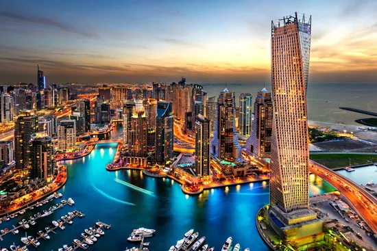 טפט | עיר תוססת