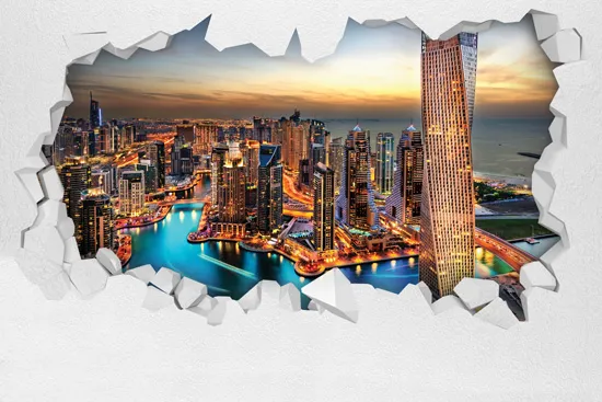 טפט | חור בקיר עם נוף של עיר צבעונית