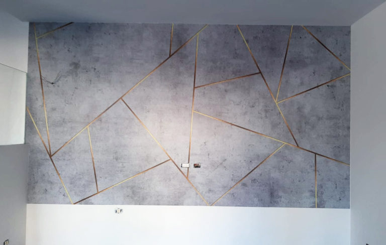 חיתוכי צורות בטון וזהב