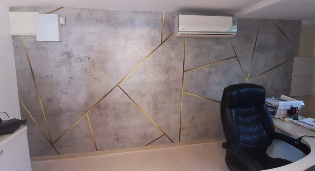 חיתוכי צורות בטון וזהב