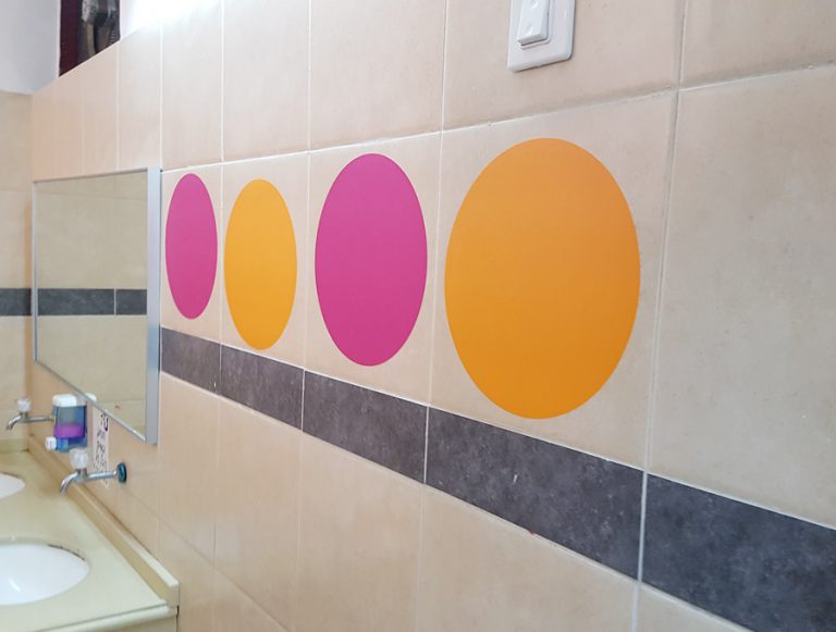 עיגולים צבעוניים