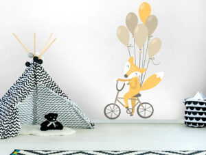 מדבקת קיר - שועל מתוק ובלונים