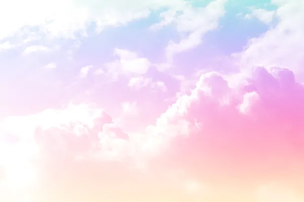 מדבקת טפט - קשת בעננים