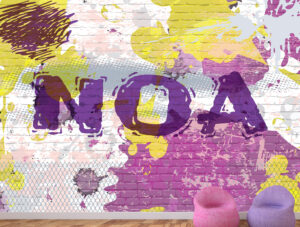 טפט - קיר בריקים עם גרפיטי ושם לבחירה - סגול צהוב