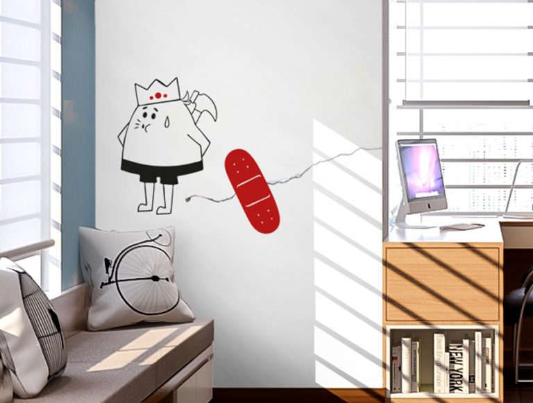 מדבקת קיר | טים השובב שובר קירות