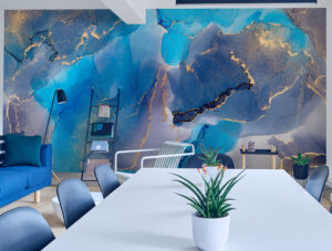 טפט | צורות שיש אבסטרקטי בצבעי כחול בוהק