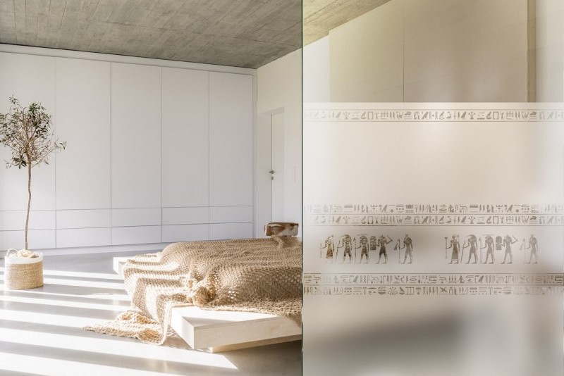 מדבקה חלבית | הירוגליף מצרים העתיקה