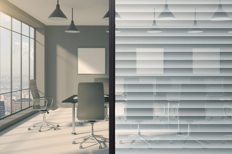 מדבקה חלבית | תריס חלבי