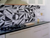 מדבקות אריחים | צורות שחור לבן